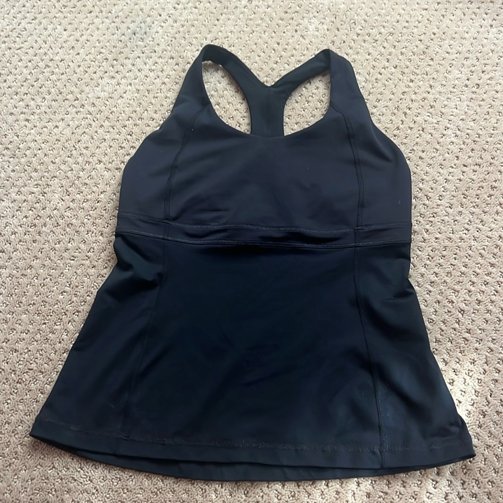 Black long lululemon work out tank top